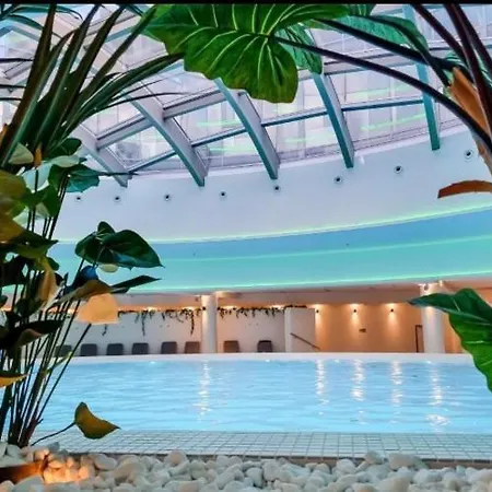 Hanza Tower Lux 5 Pool Jacuzzi Sauna Stettino