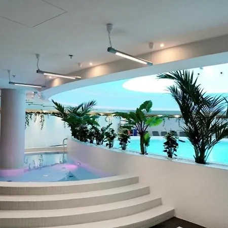 Hanza Tower Lux 5 Pool Jacuzzi Sauna * Stettino